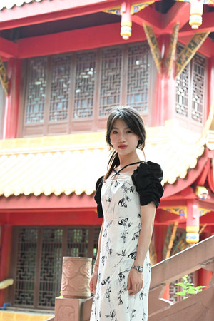 郑艳媛(1)(1).jpg